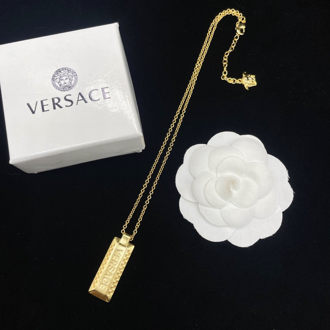 175RV63X Popular    Necklaces