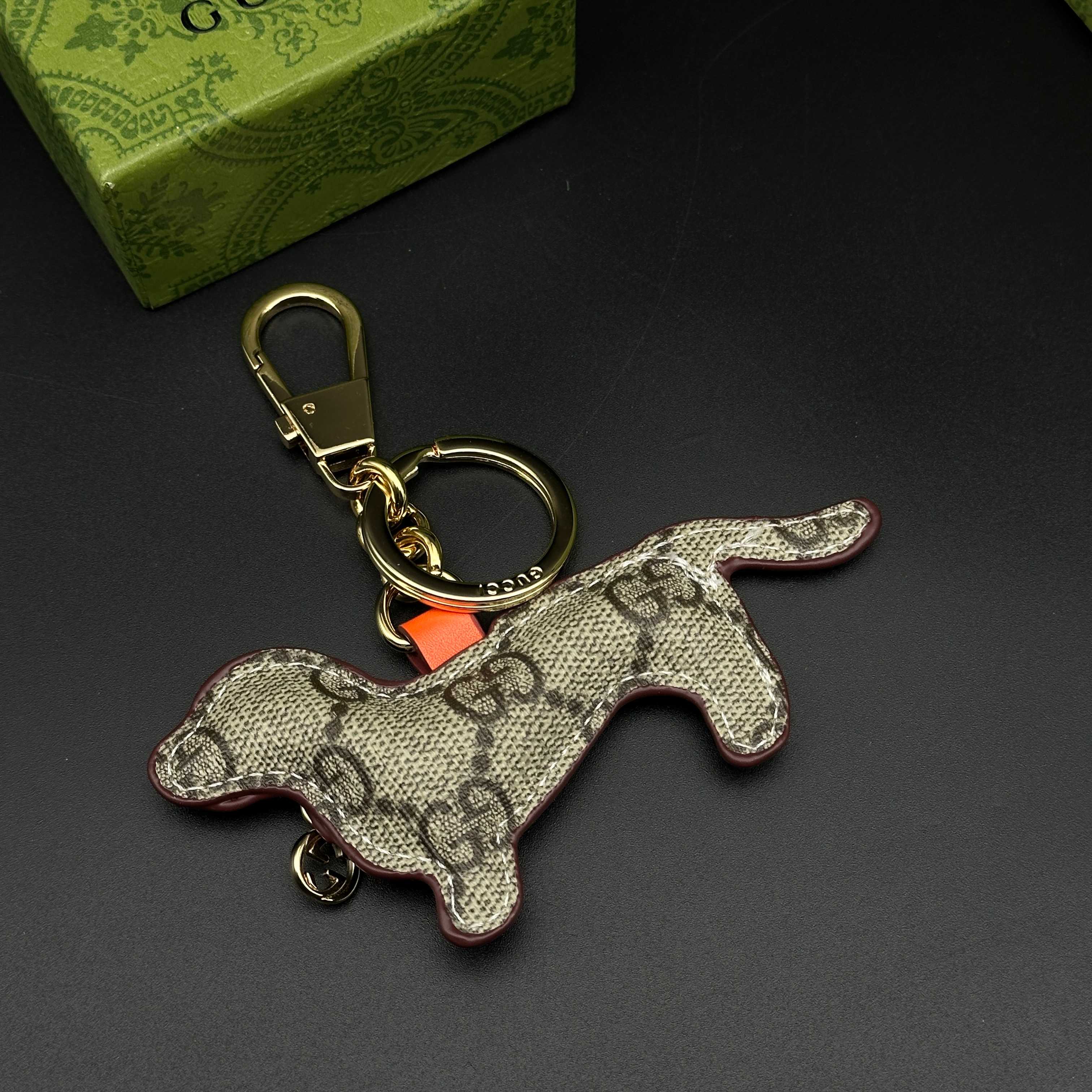 346RB57A Popular bag 's charms accessories