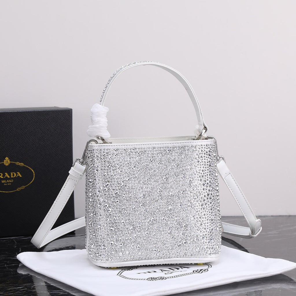 2XPD265B Popular    leather bag 