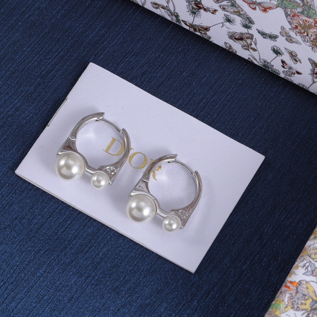 14D366E Popular  Earrings