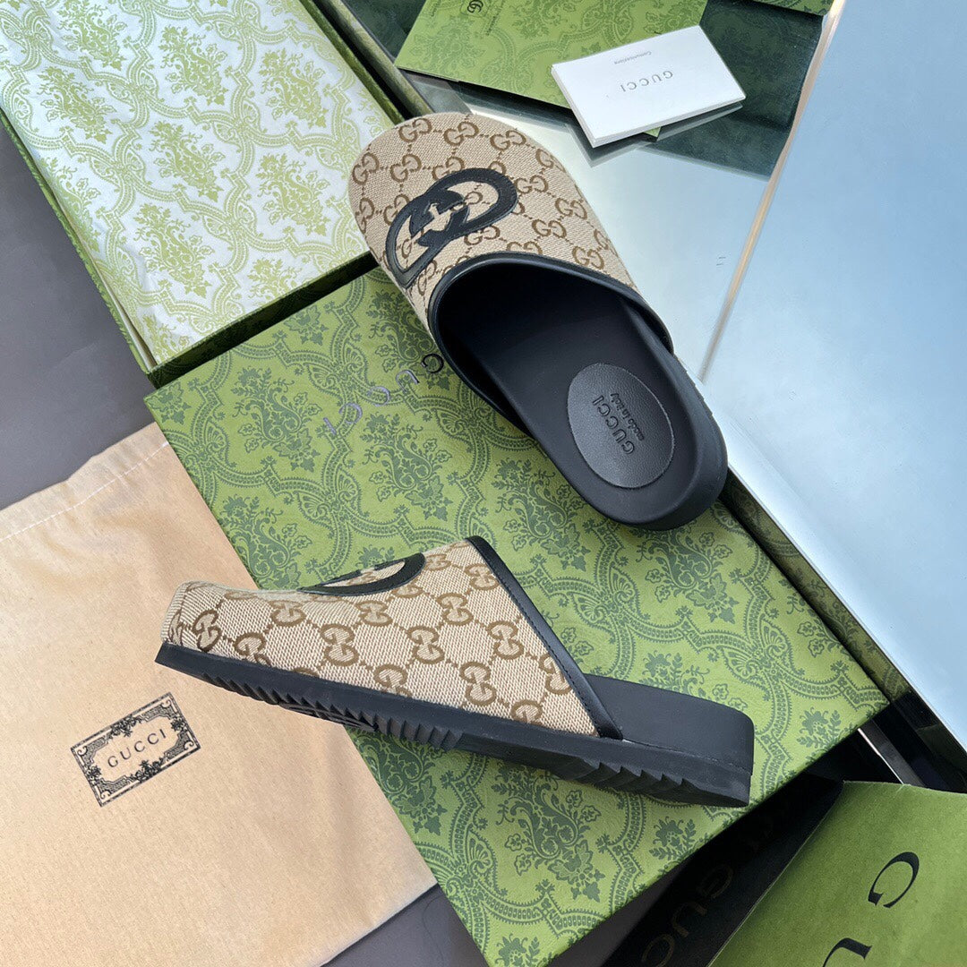 2YB26Z Popular Slippers