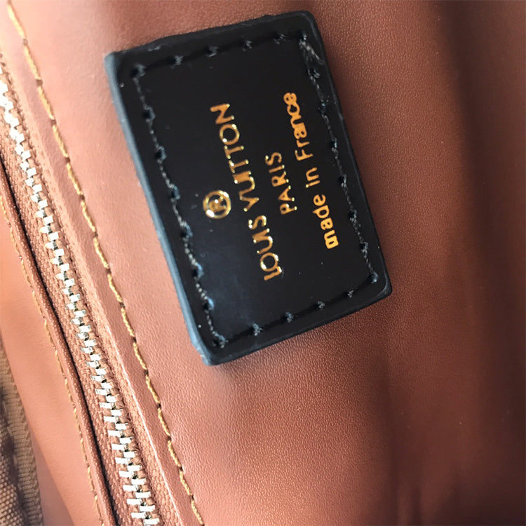 1E870B Popular leather bag 