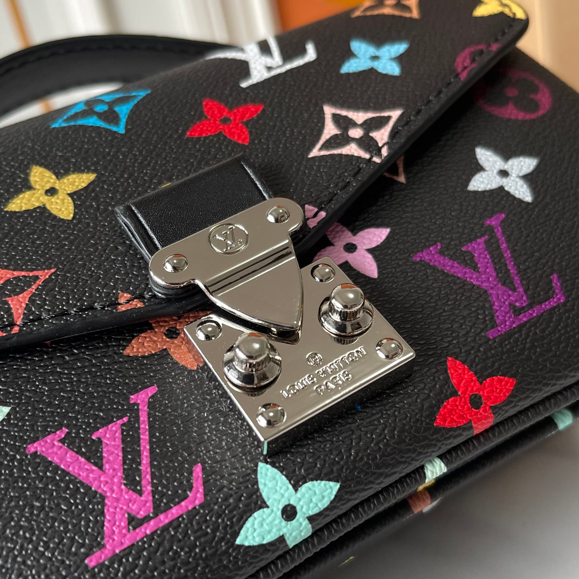 155NE38B Popular  leather bag