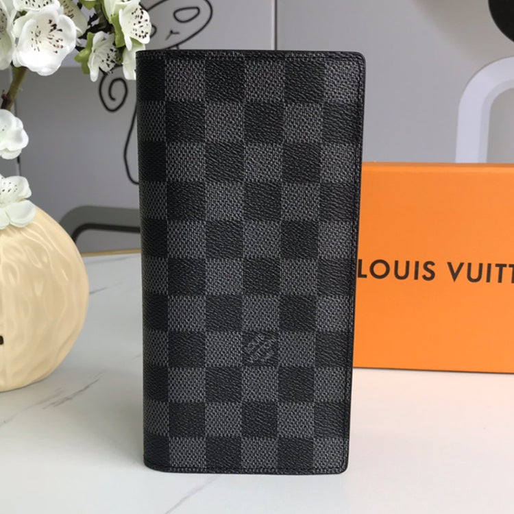 E2B Popular leather wallets