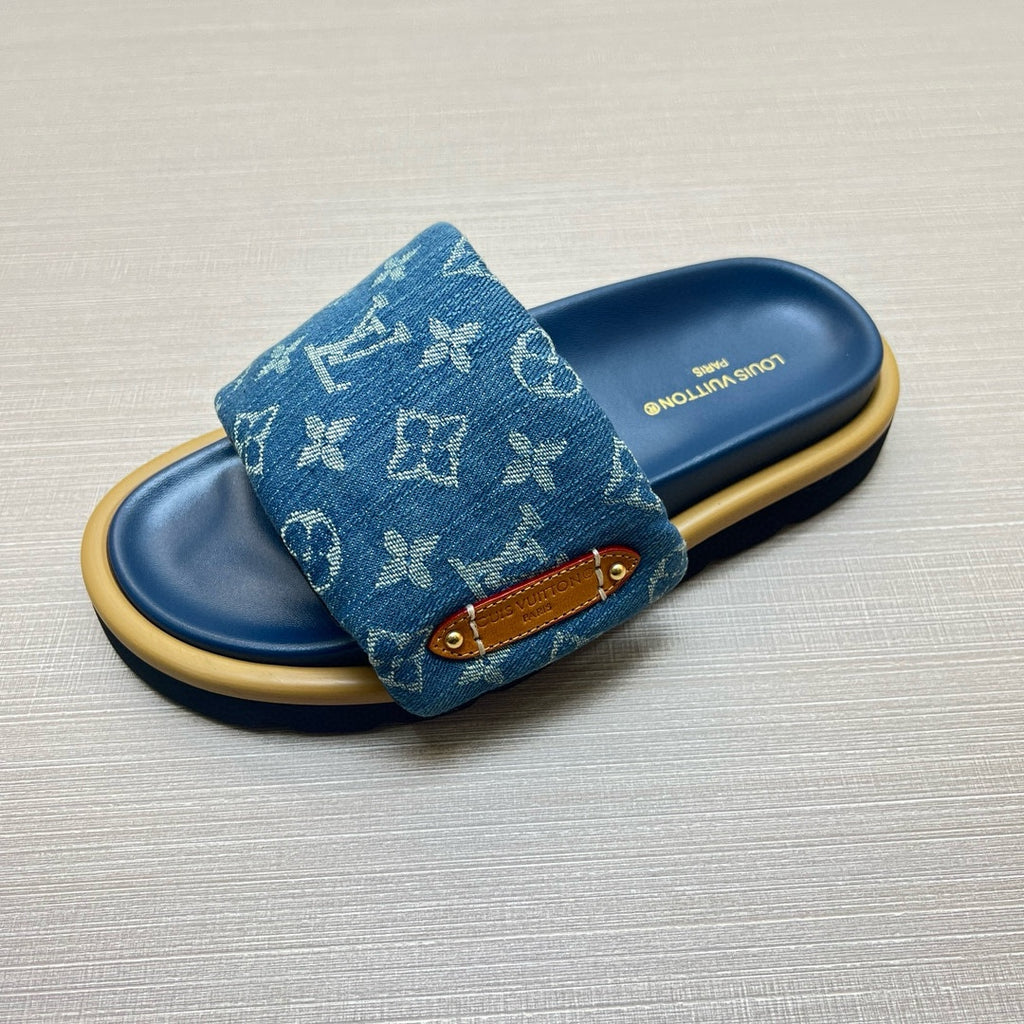 54E100Z Popular slippers Sole thickness 5cm