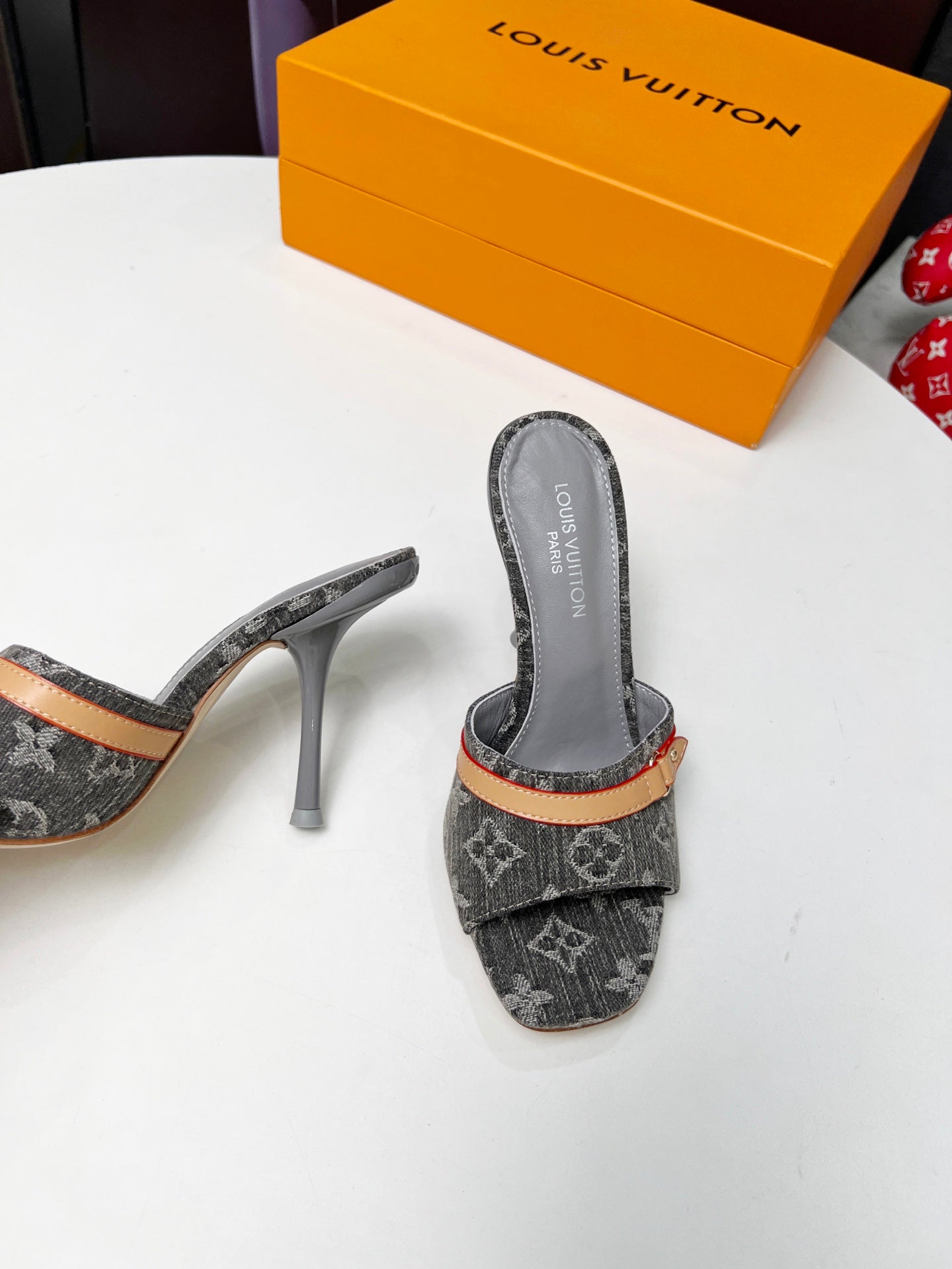 245RE25Z Popular high-quality shoes