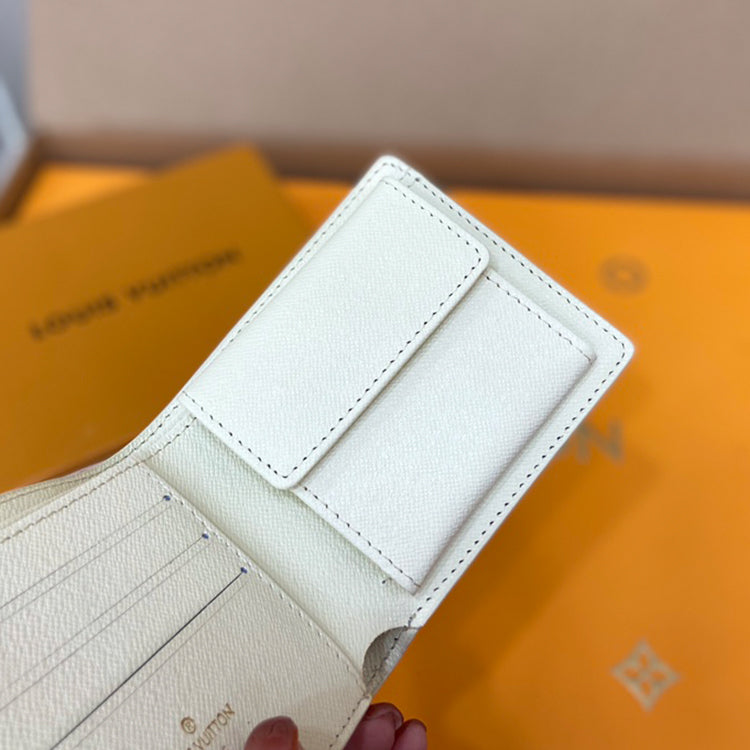 3E06B Popular leather wallets
