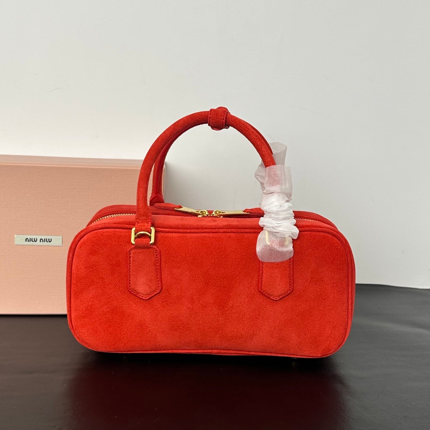 B1P46A153 Popular leather bags