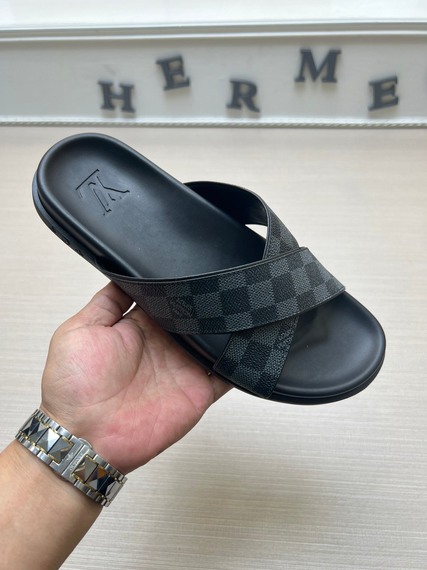 54E59Z Popular slippers