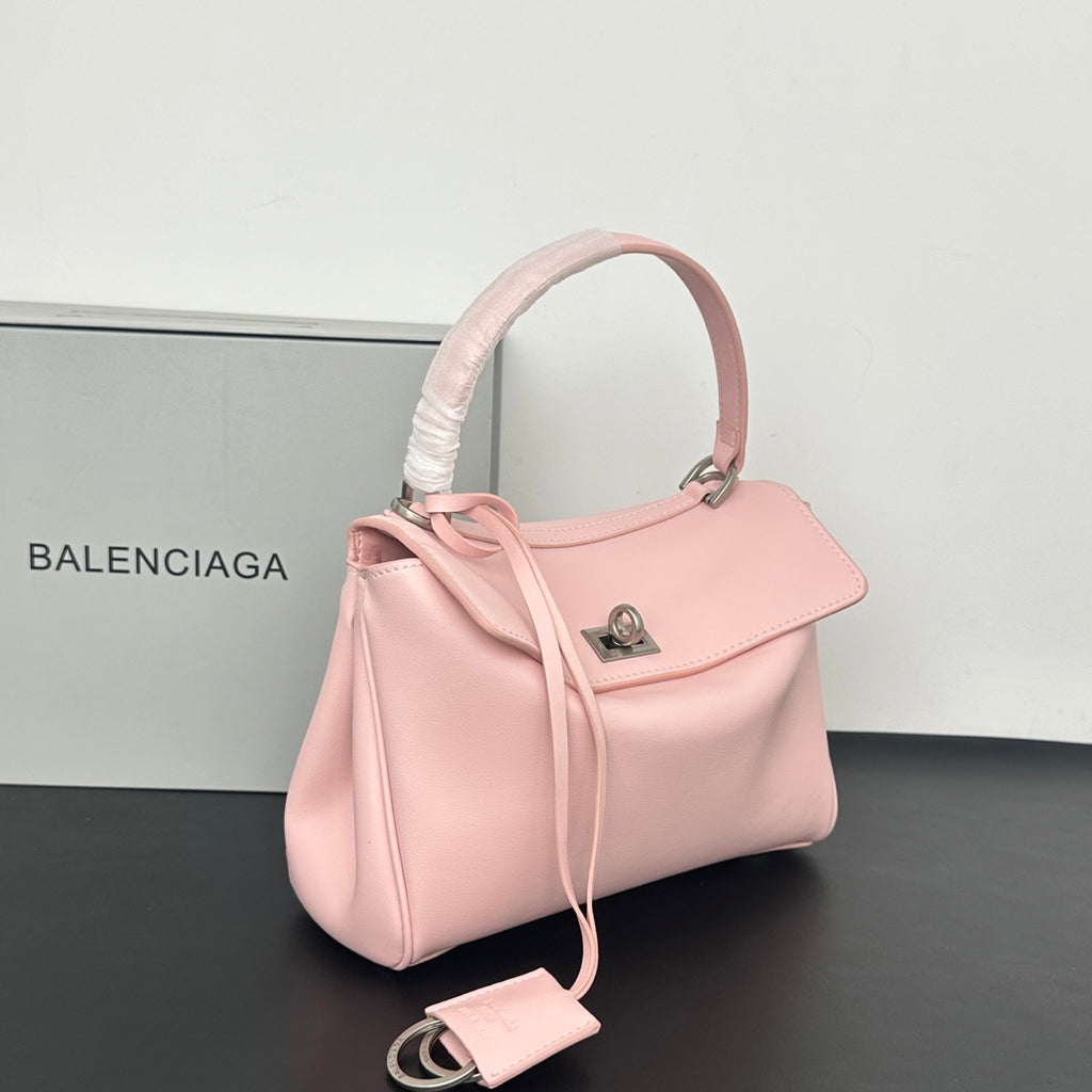 B1X56J32 Popular high-quality leather bag