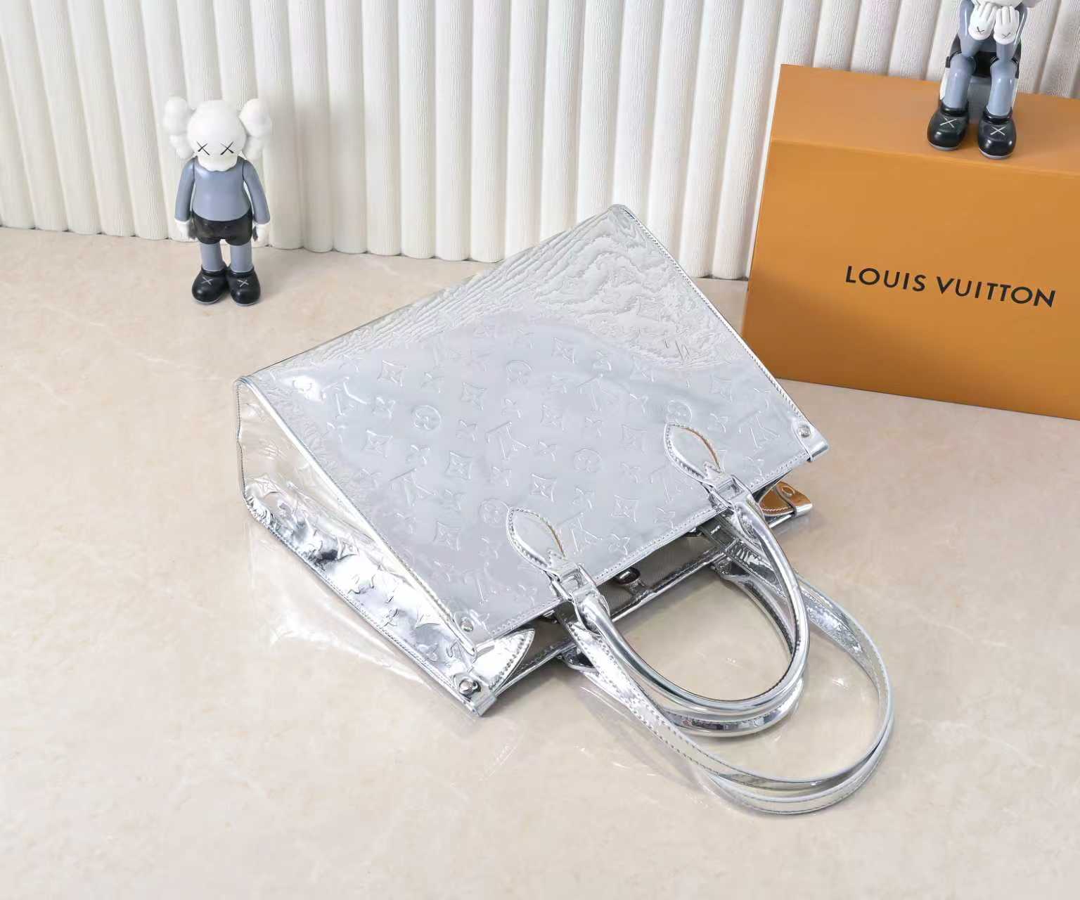 136PE36B Popular leather bag
