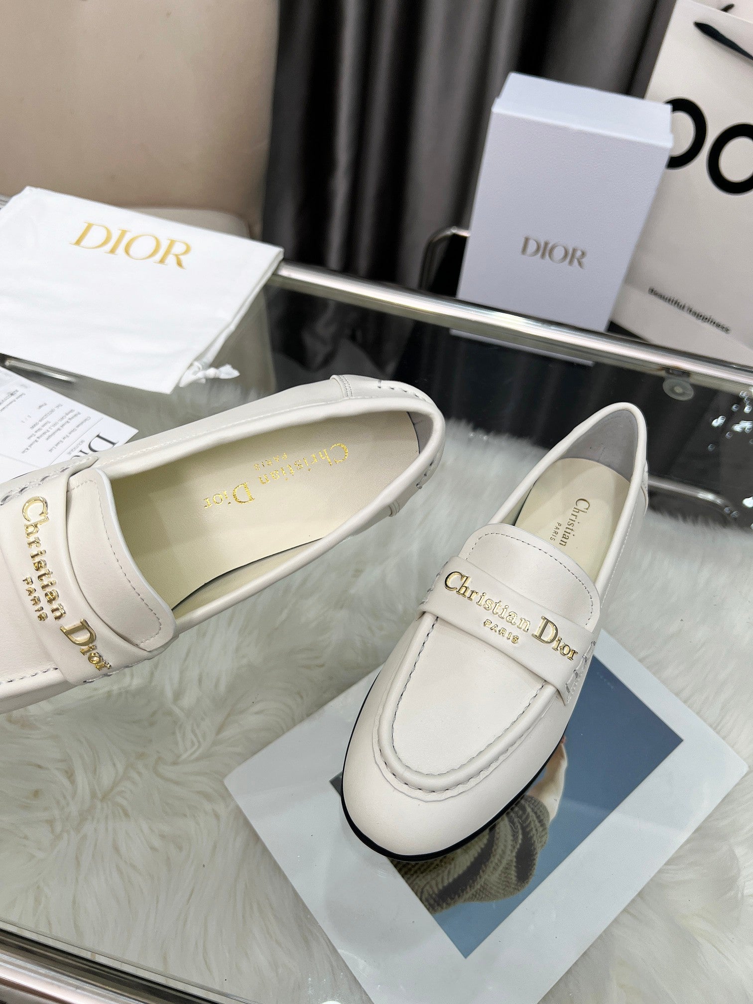 2105QD301Z Popular high-quality leather Shoes