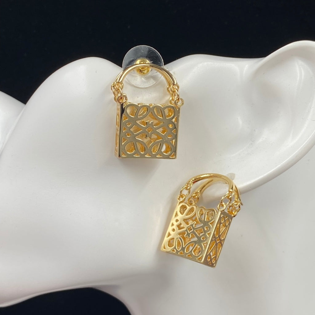 136NA1E Popular  Earrings
