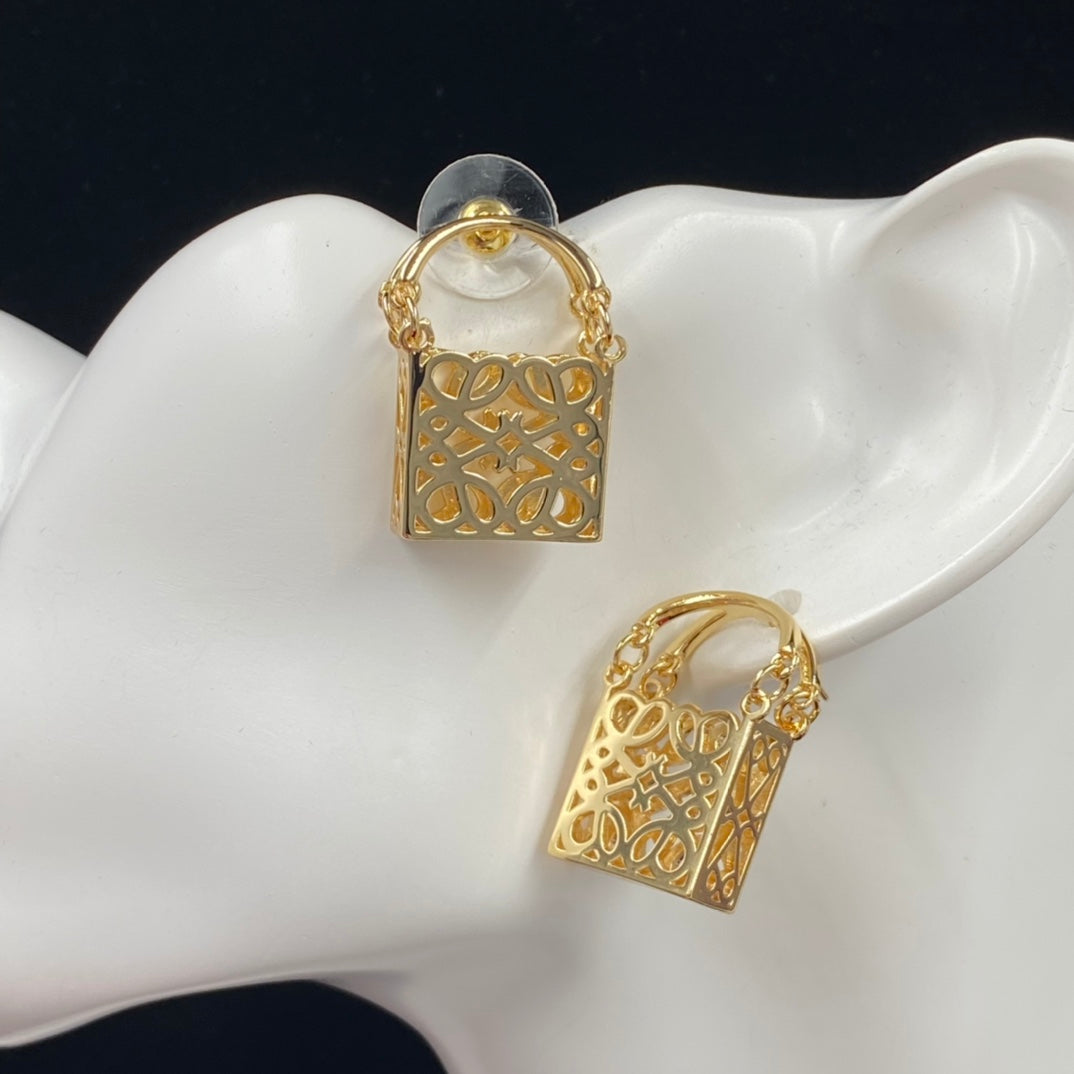 136NA1E Popular  Earrings