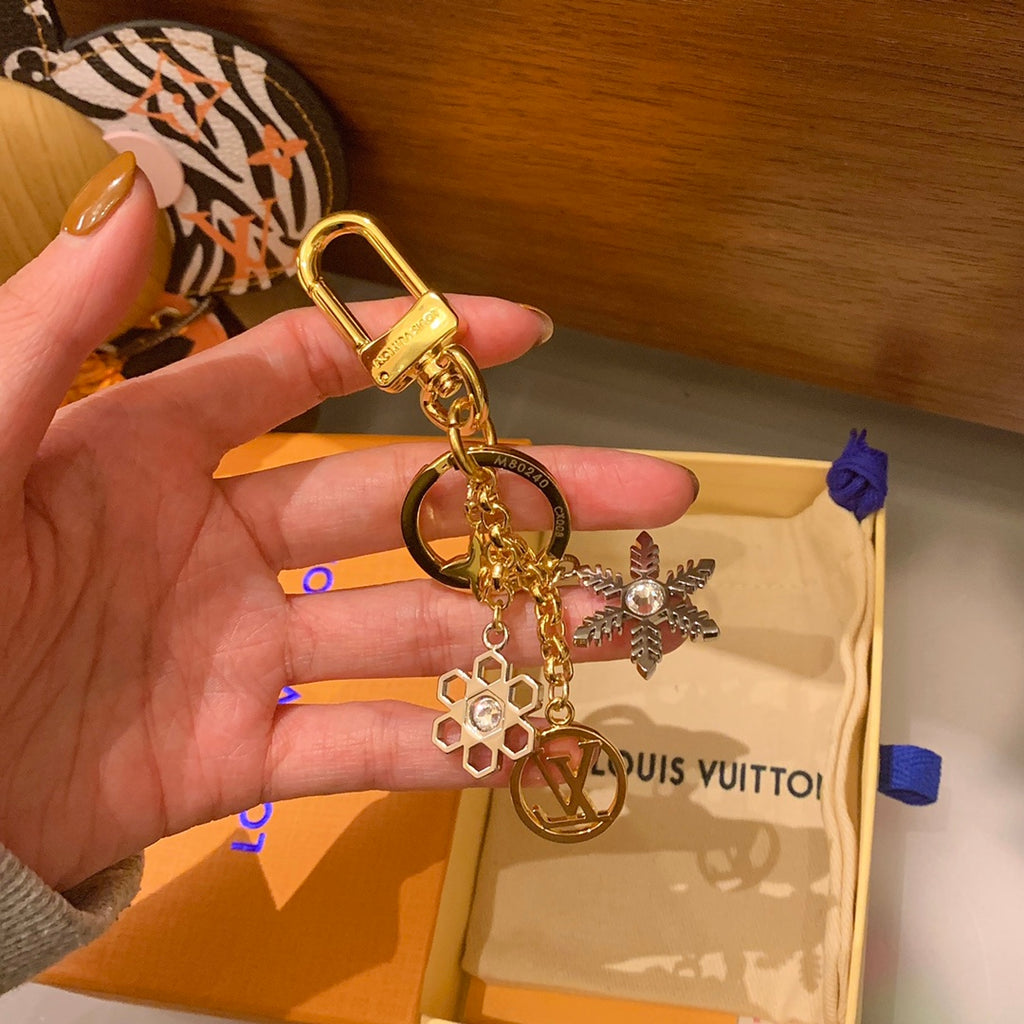 35ZE96A Popular bag 's charms accessories
