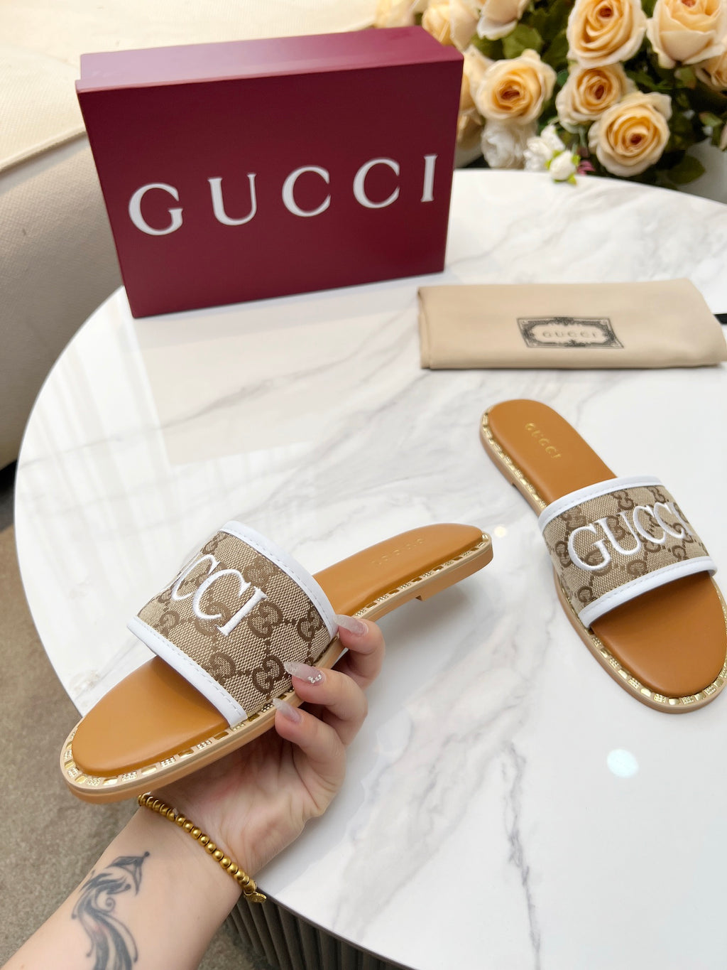 255QB29Z Popular Slippers
