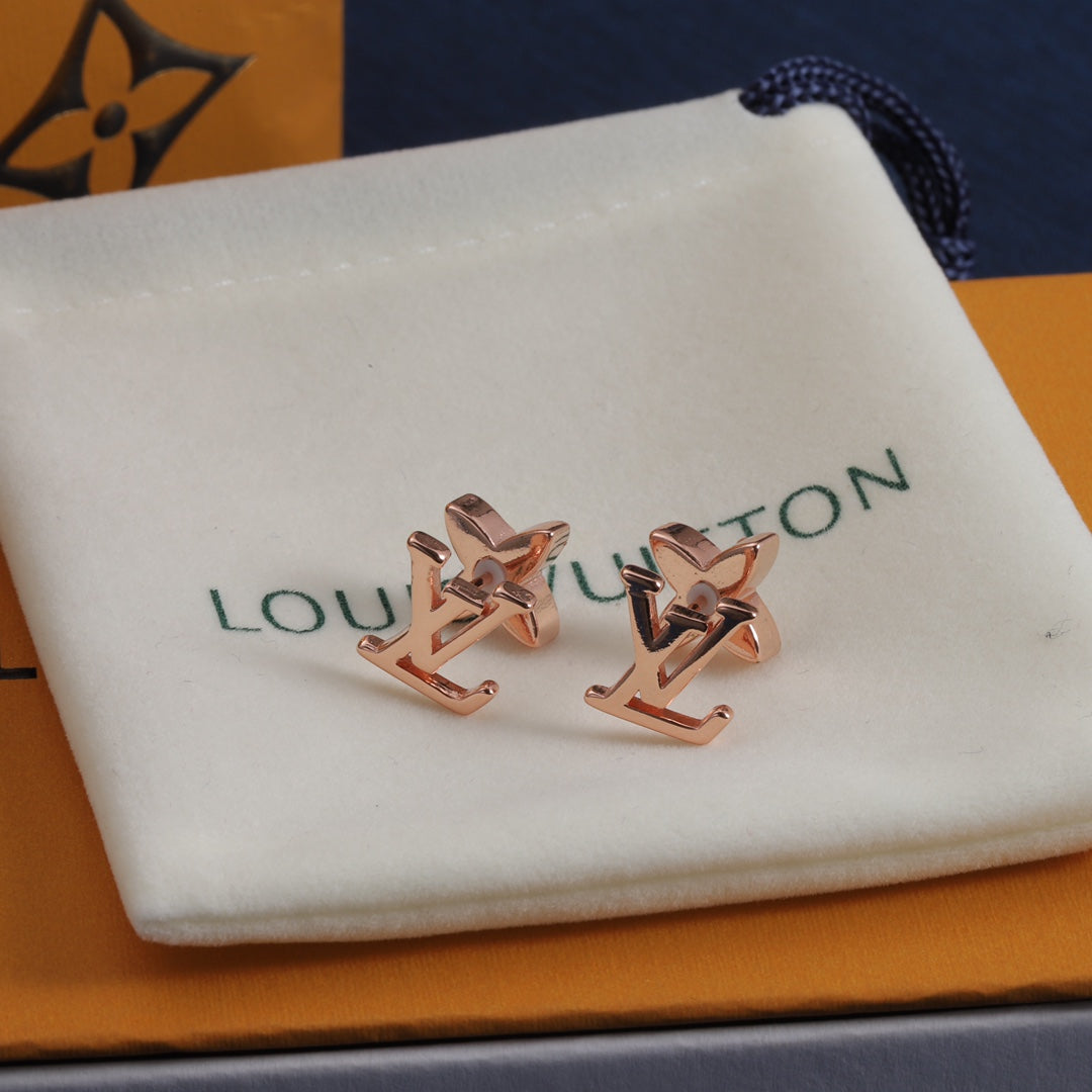 1YE332E Popular   Earrings