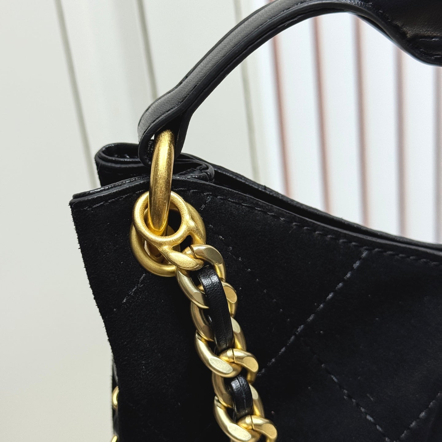 146PC7B Popular leather bag