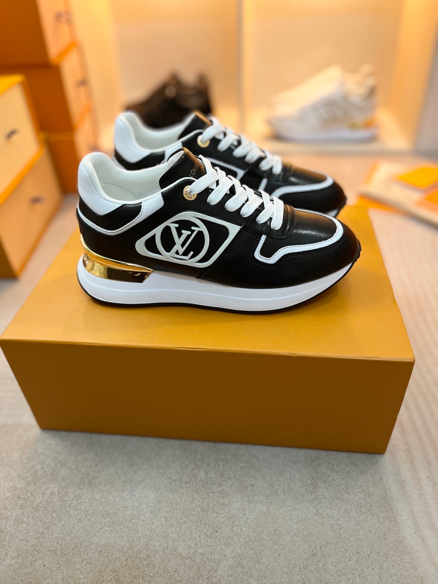 Z2P36E59 Popular high-quality leather Shoes