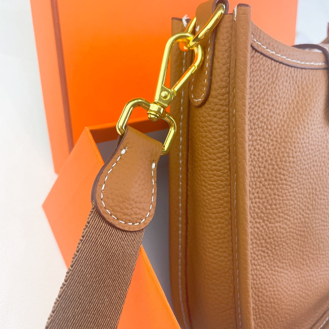 146NH5B Popular leather bag