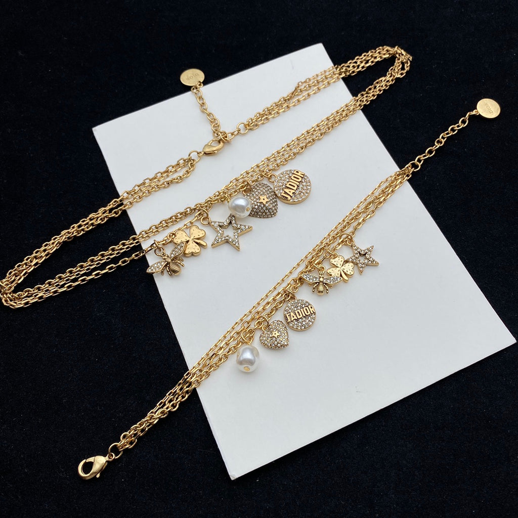 15QD8X Popular Necklace . Bracelets . Earrings