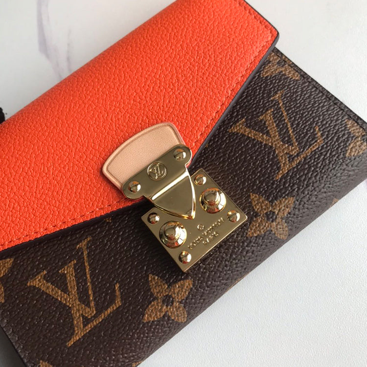 1E1010B Popular leather wallets