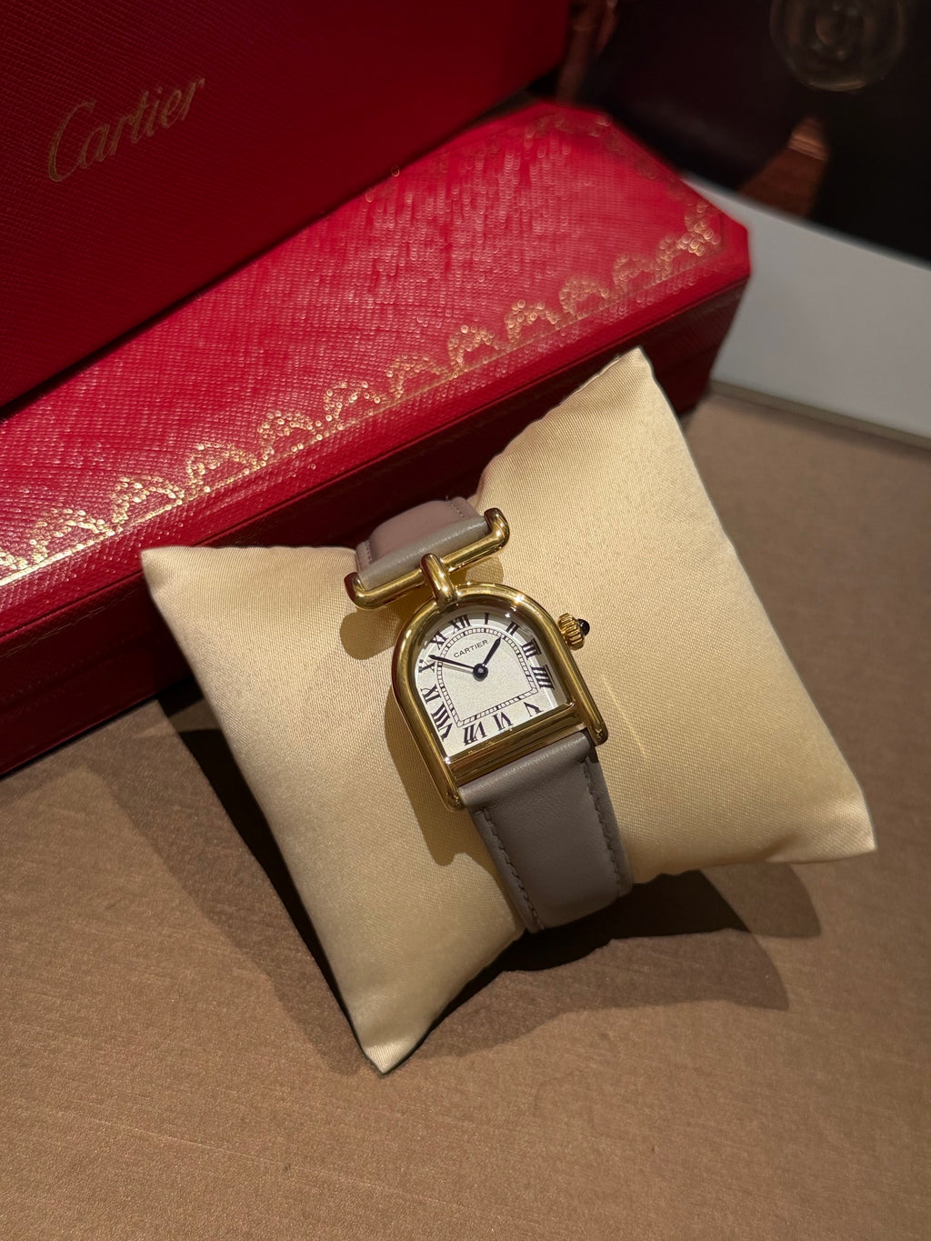 136RK104L Popular Watches (The total length of the watch is 23.5cm)