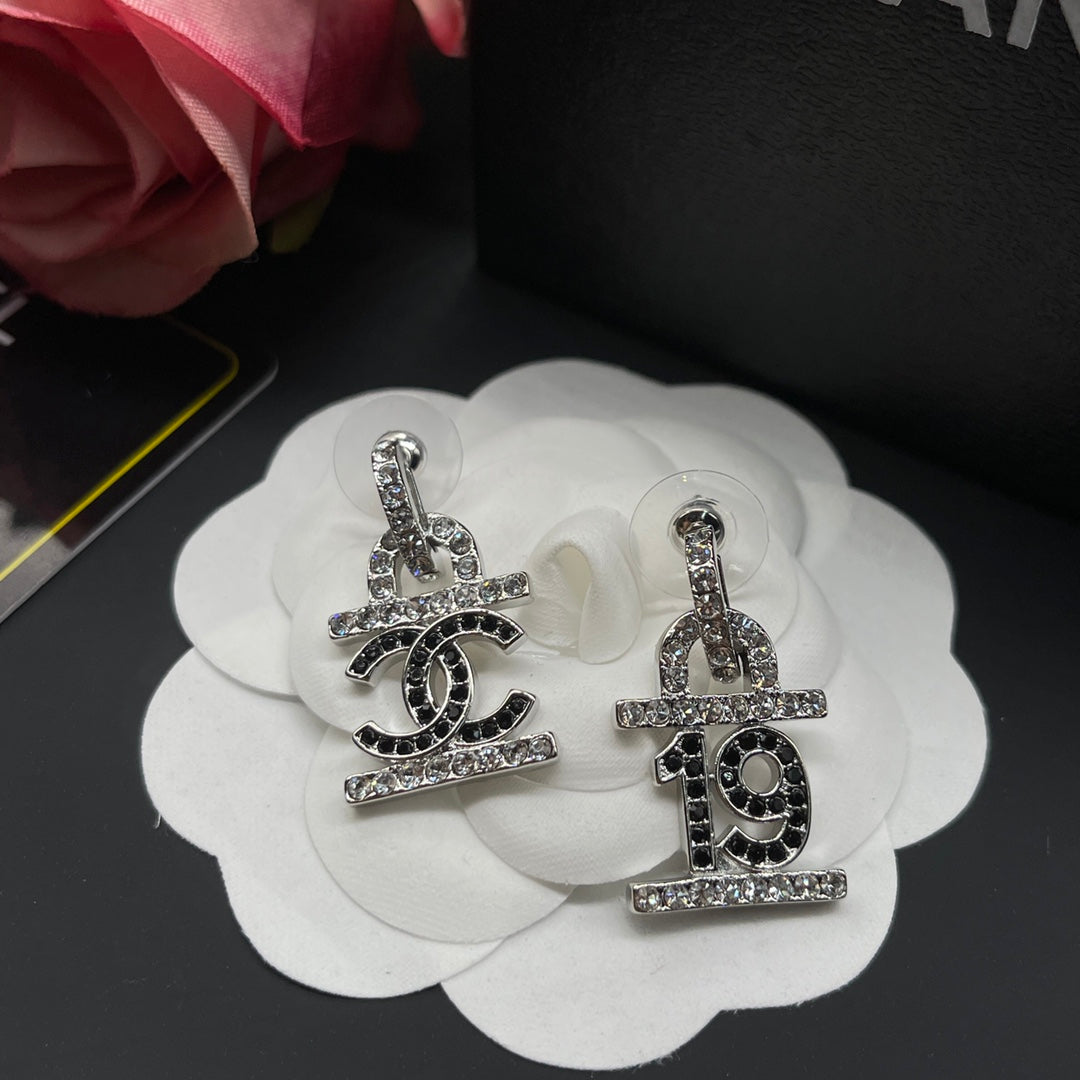14C898E Popular  Earrings