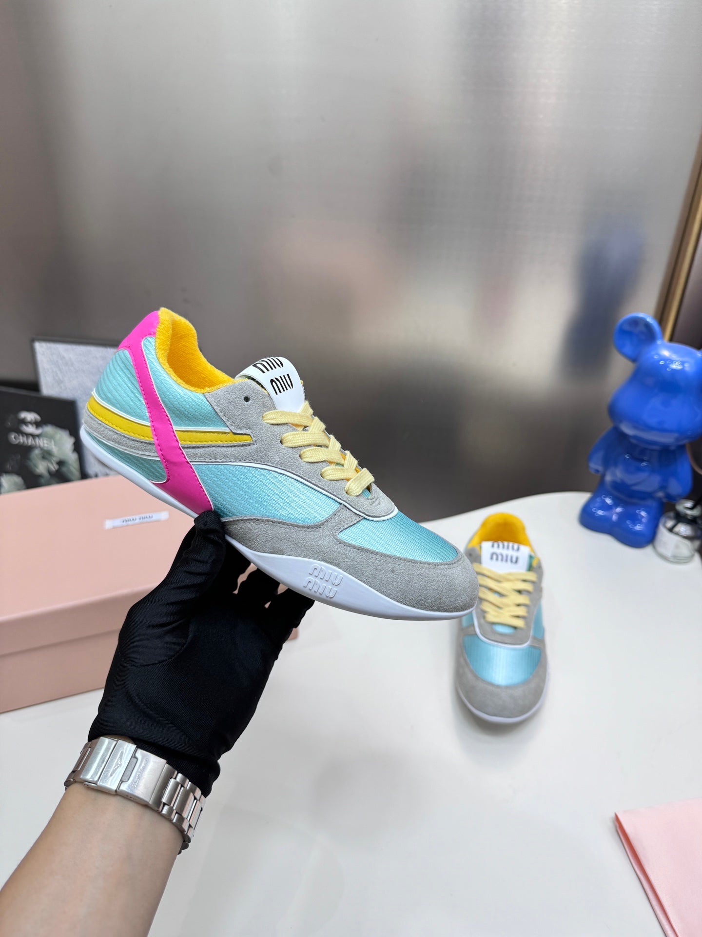 6105QA352Z Popular Shoes