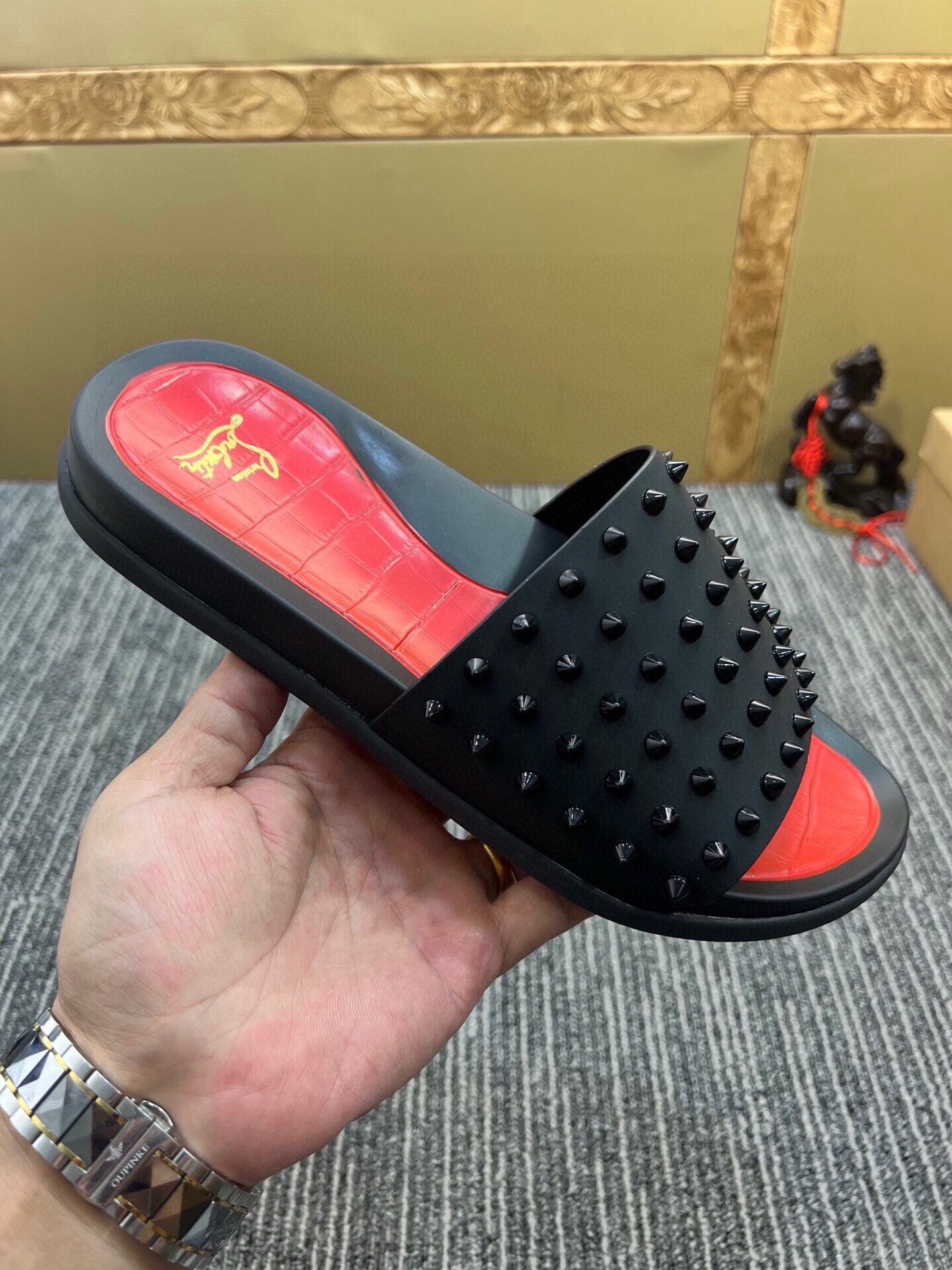 54A127Z Popular slippers