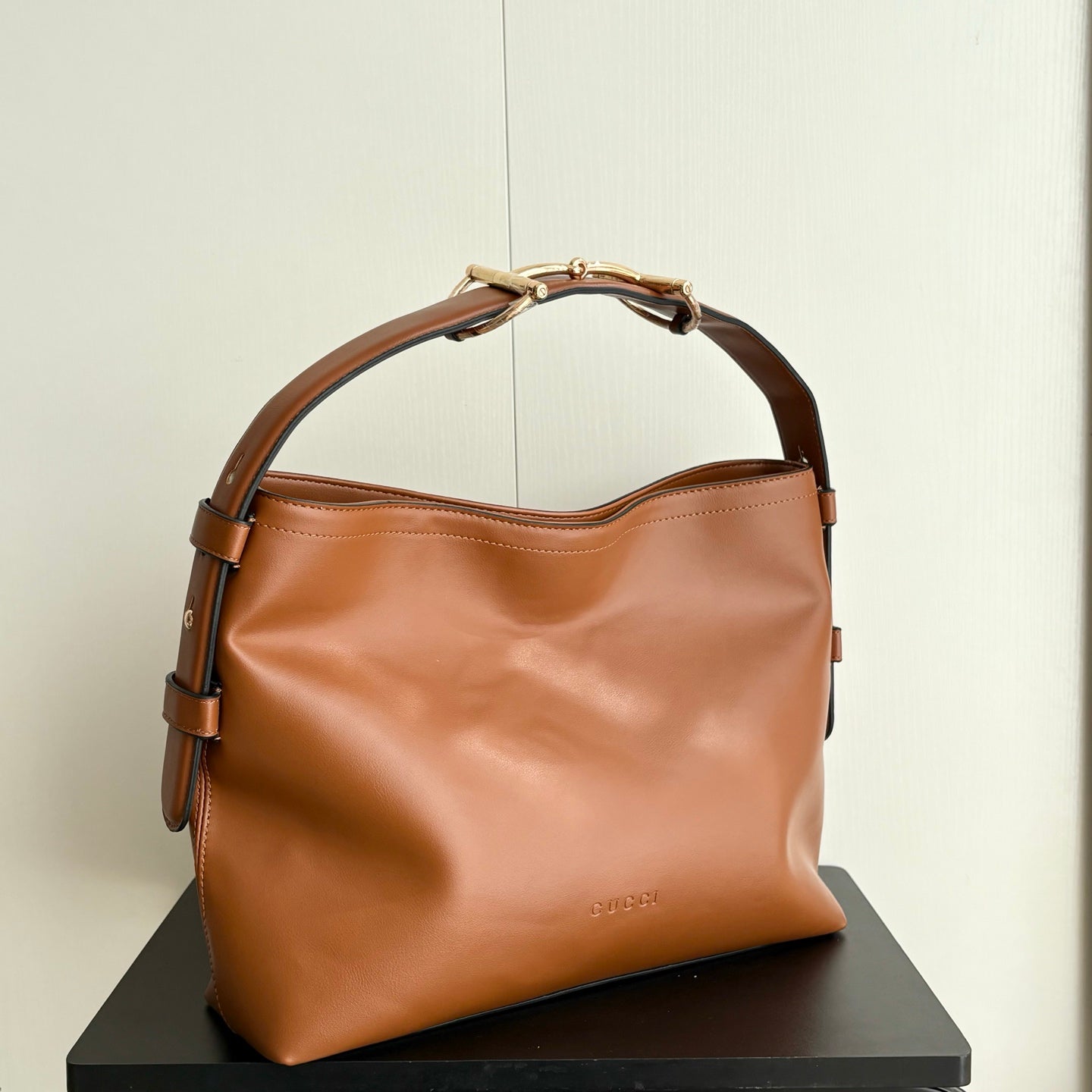 136PC56B Popular leather bag