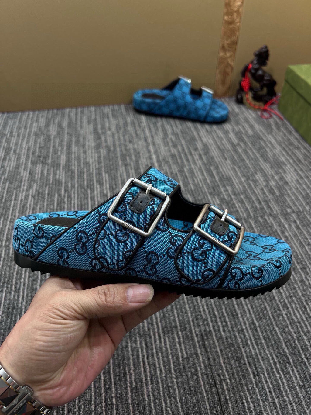 5QB17Z Popular shoes