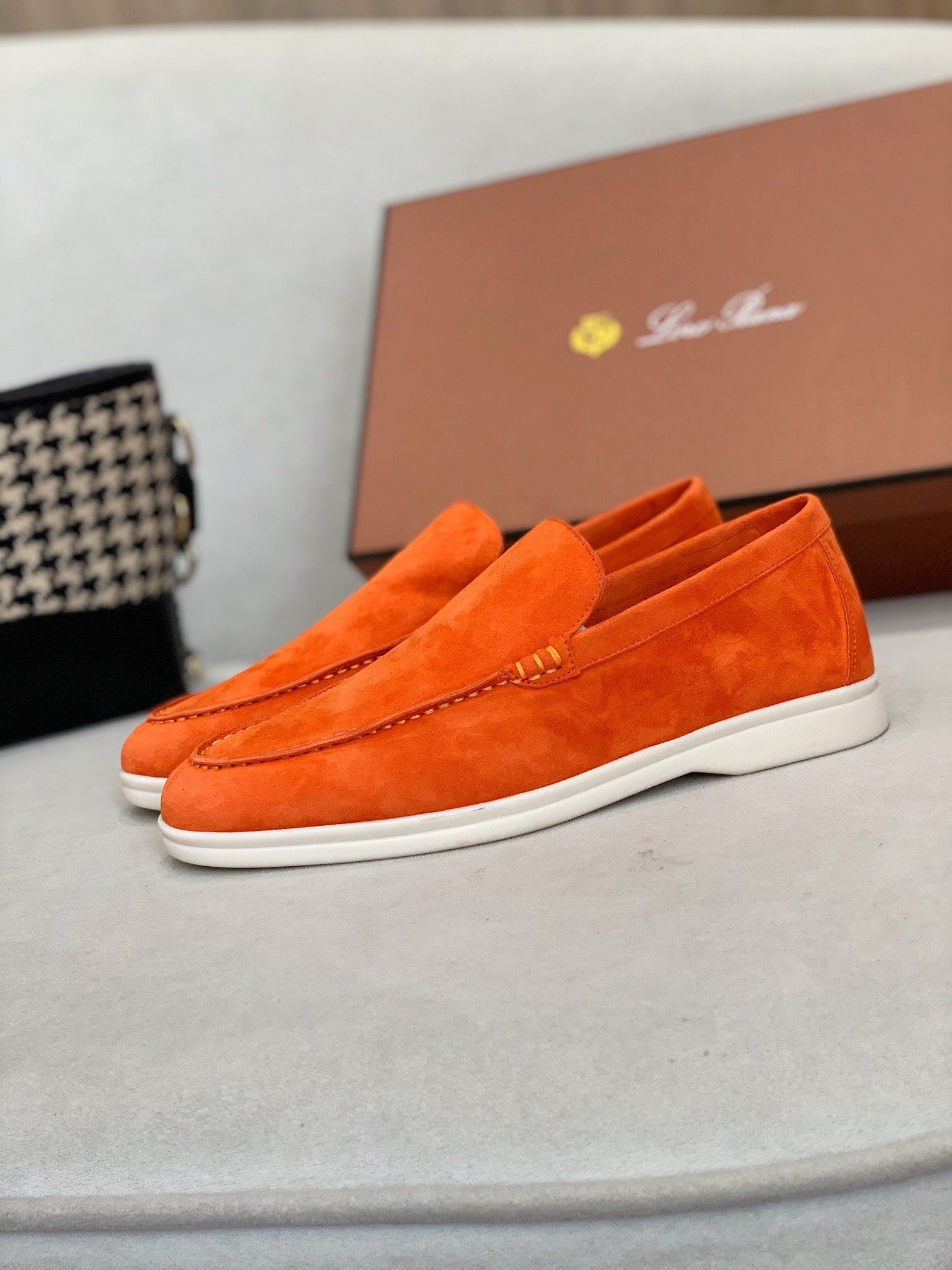 Z2X66A64 Popular high-quality Shoes