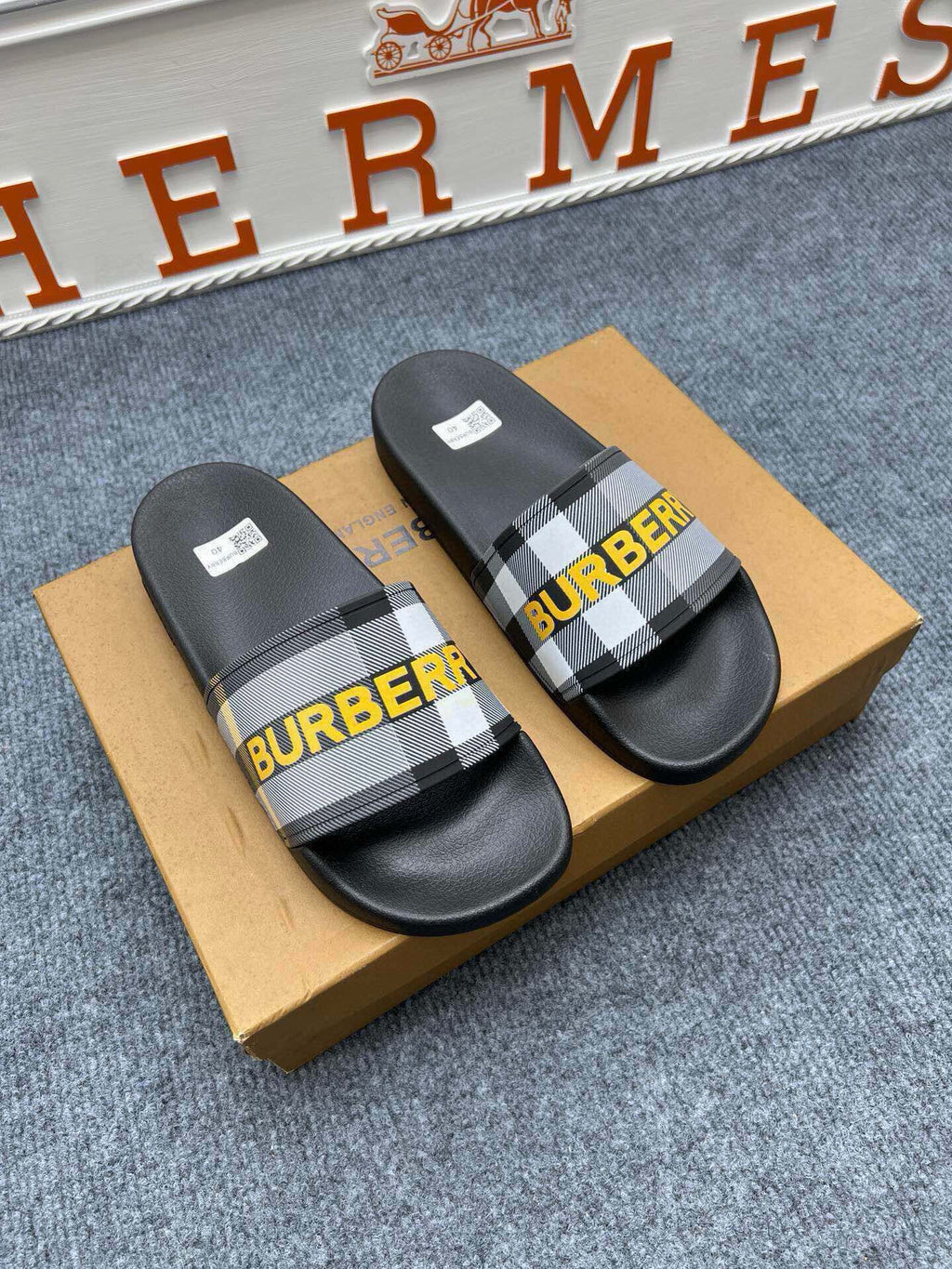 535ZR252Z Popular Slippers