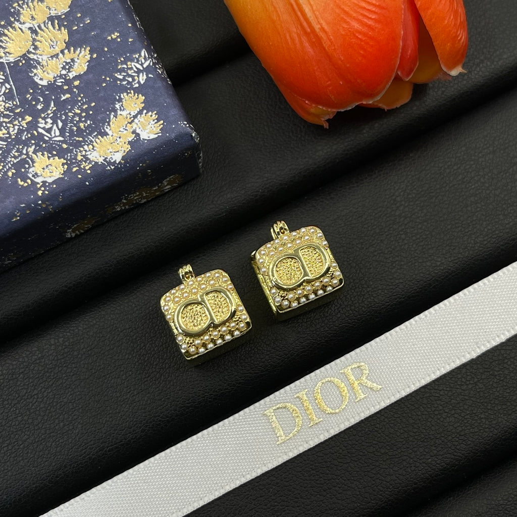 14D774E Popular  Earrings