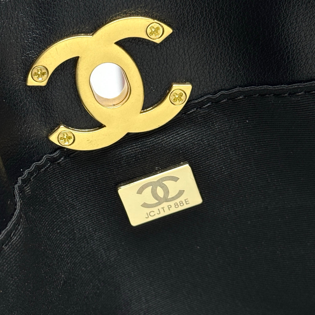 146PC19B Popular leather bag