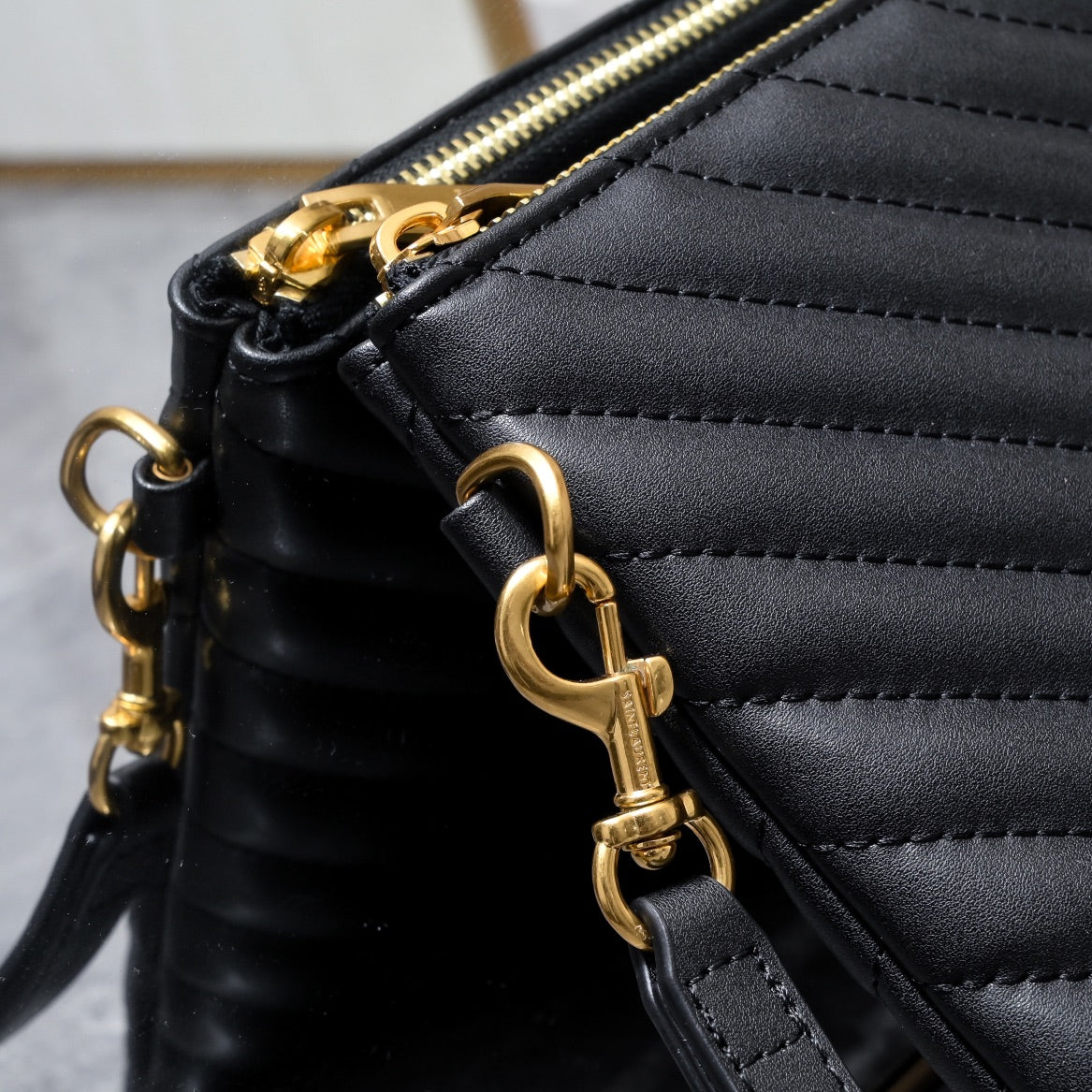 156XSL28B Popular leather bag