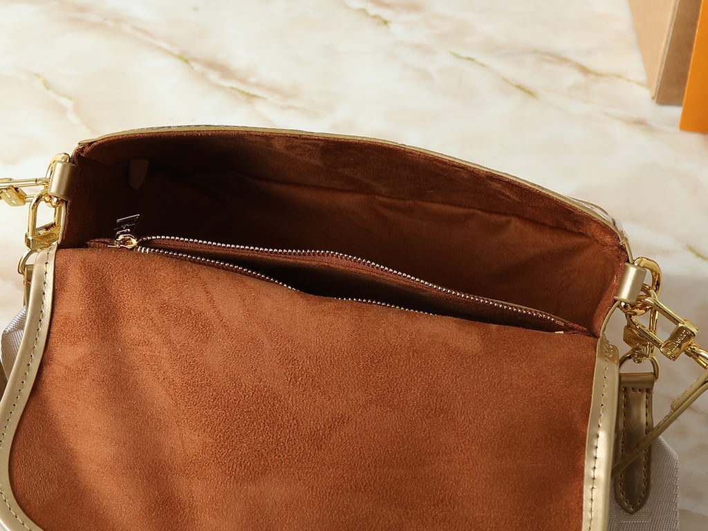 136PE41B Popular leather bag