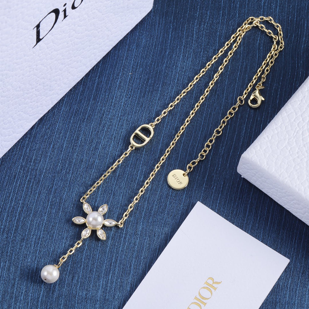 175RD26X Popular   Necklaces .