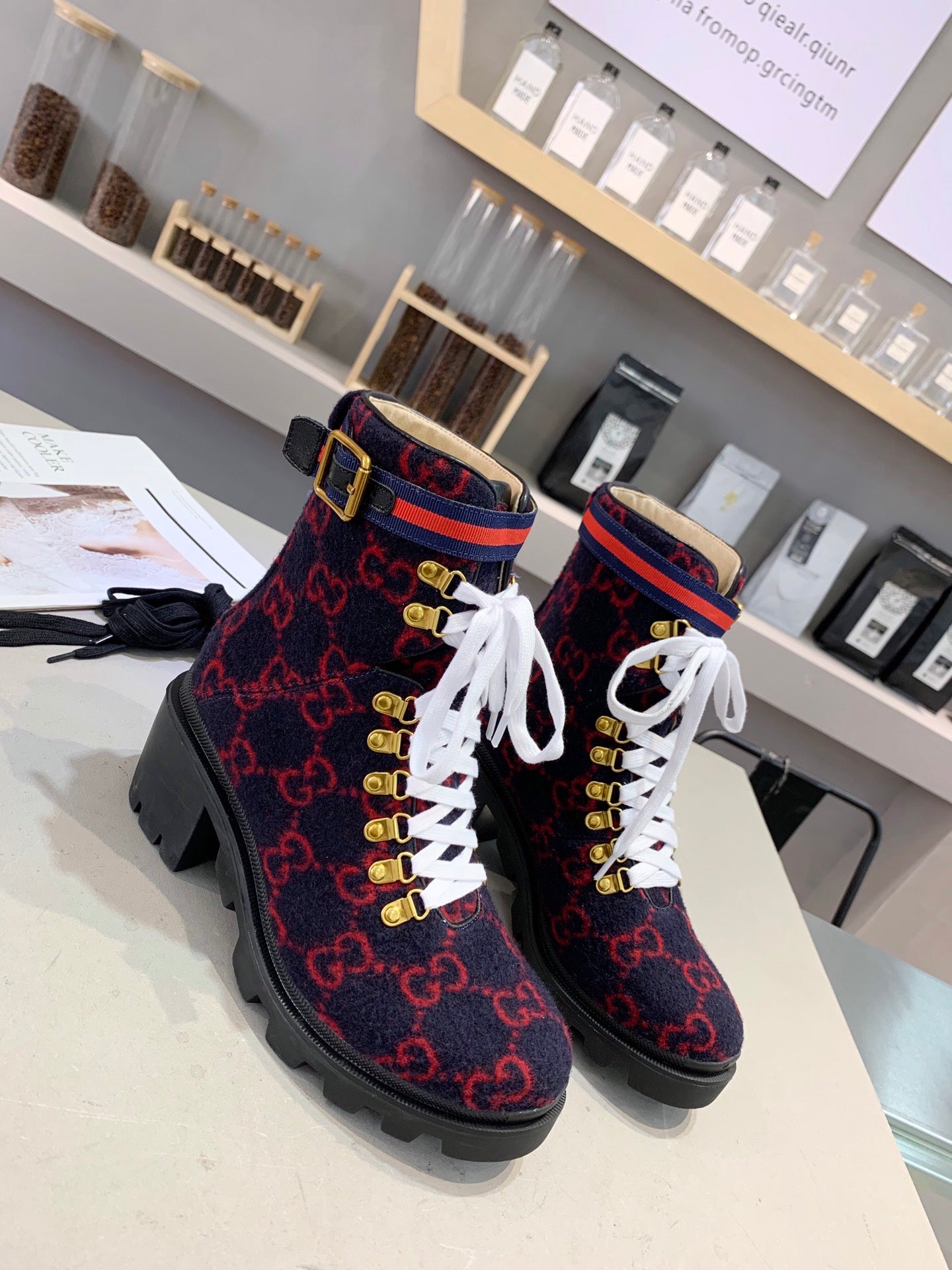 2XB192Z Popular leather boot (top layer leather lining)