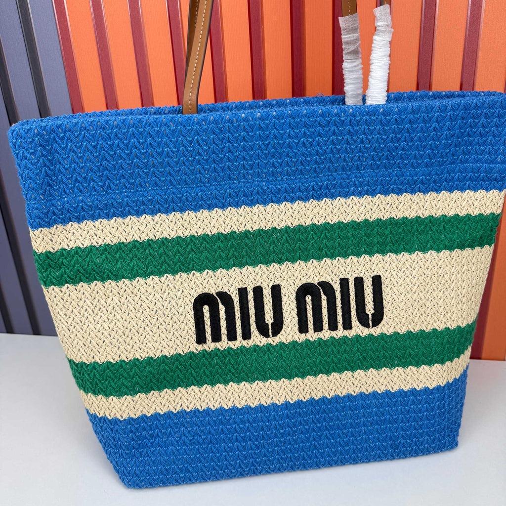 B1P46A166 Popular woven bags