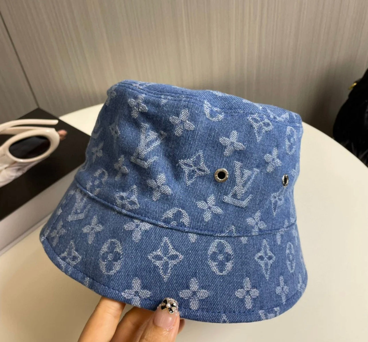 145ZE536M Popular  hats