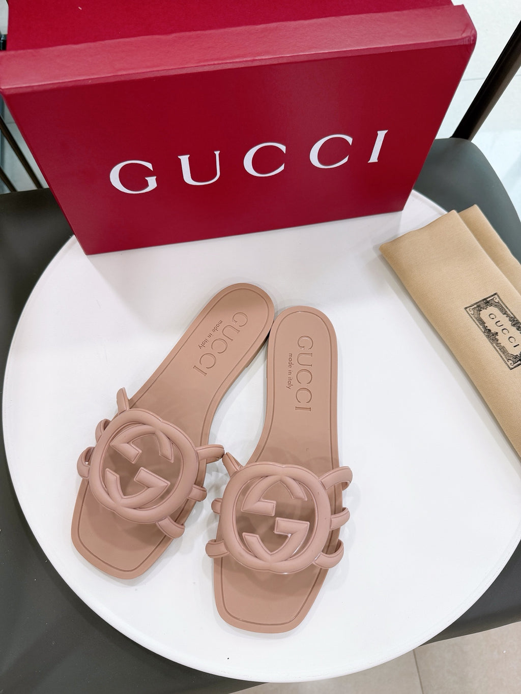 Z2X66B62 Popular high-quality slippers