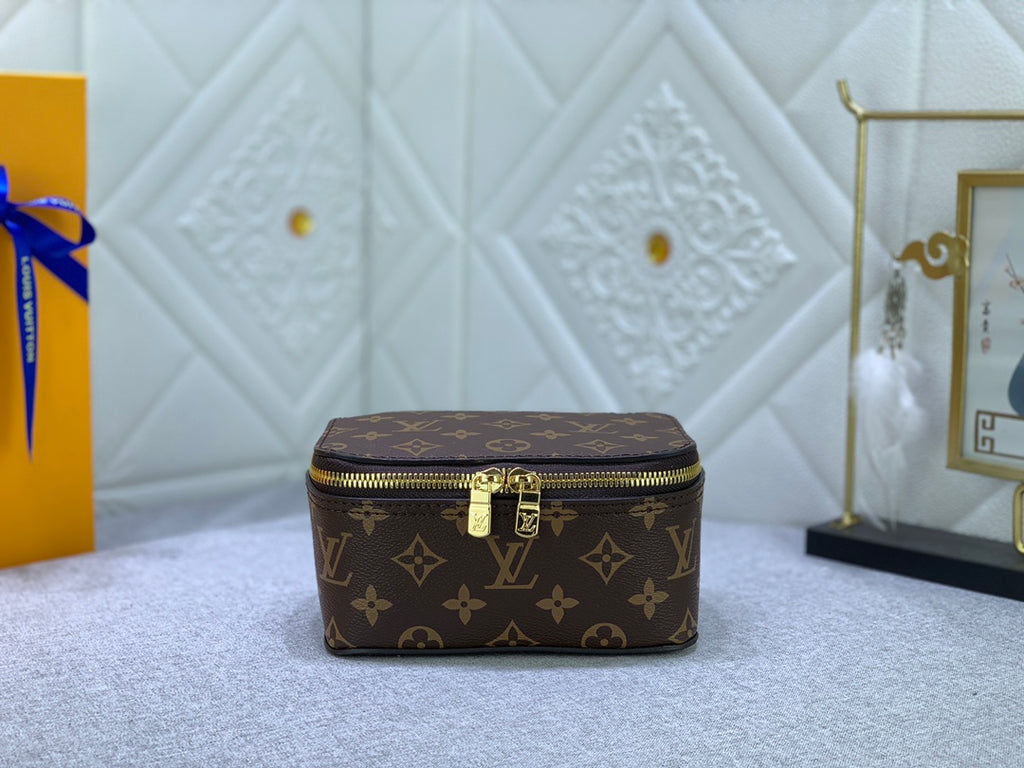 1XE272B Popular  leather bag 