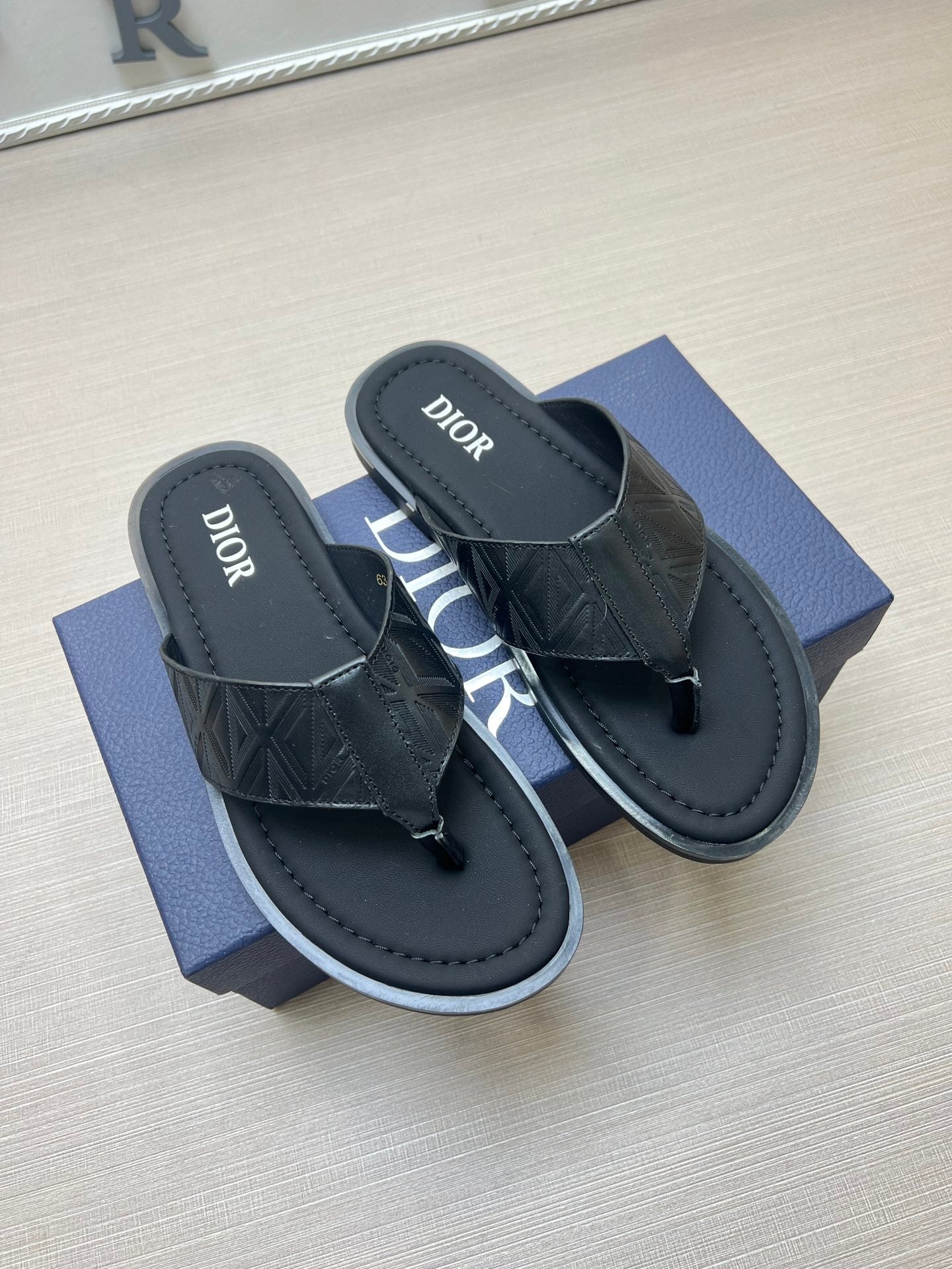 54D78Z Popular slippers
