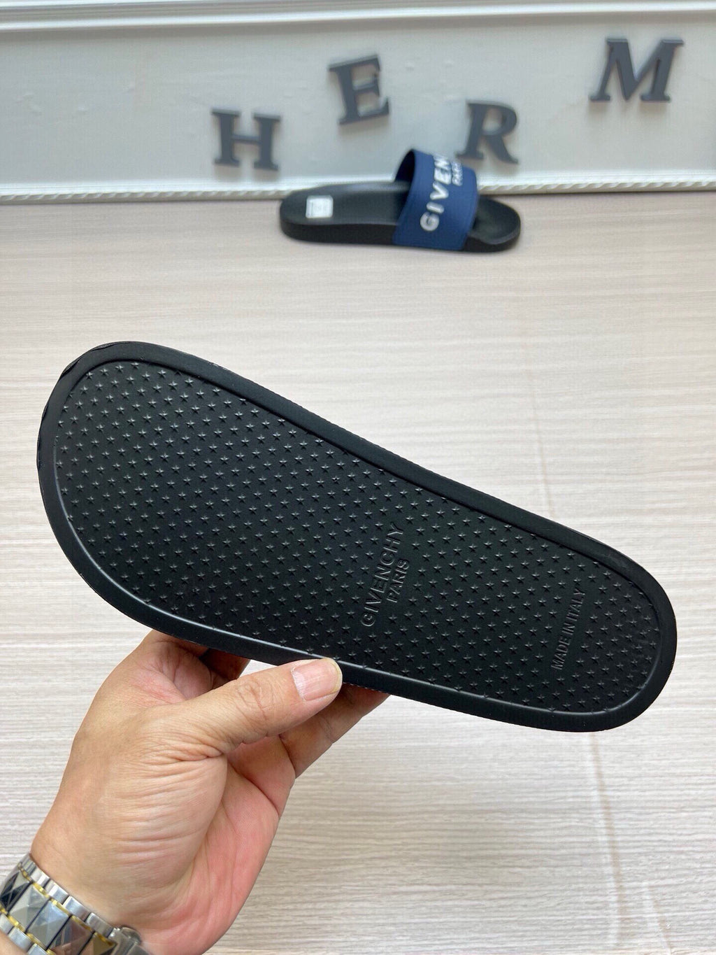 535ZGV263Z Popular Slippers