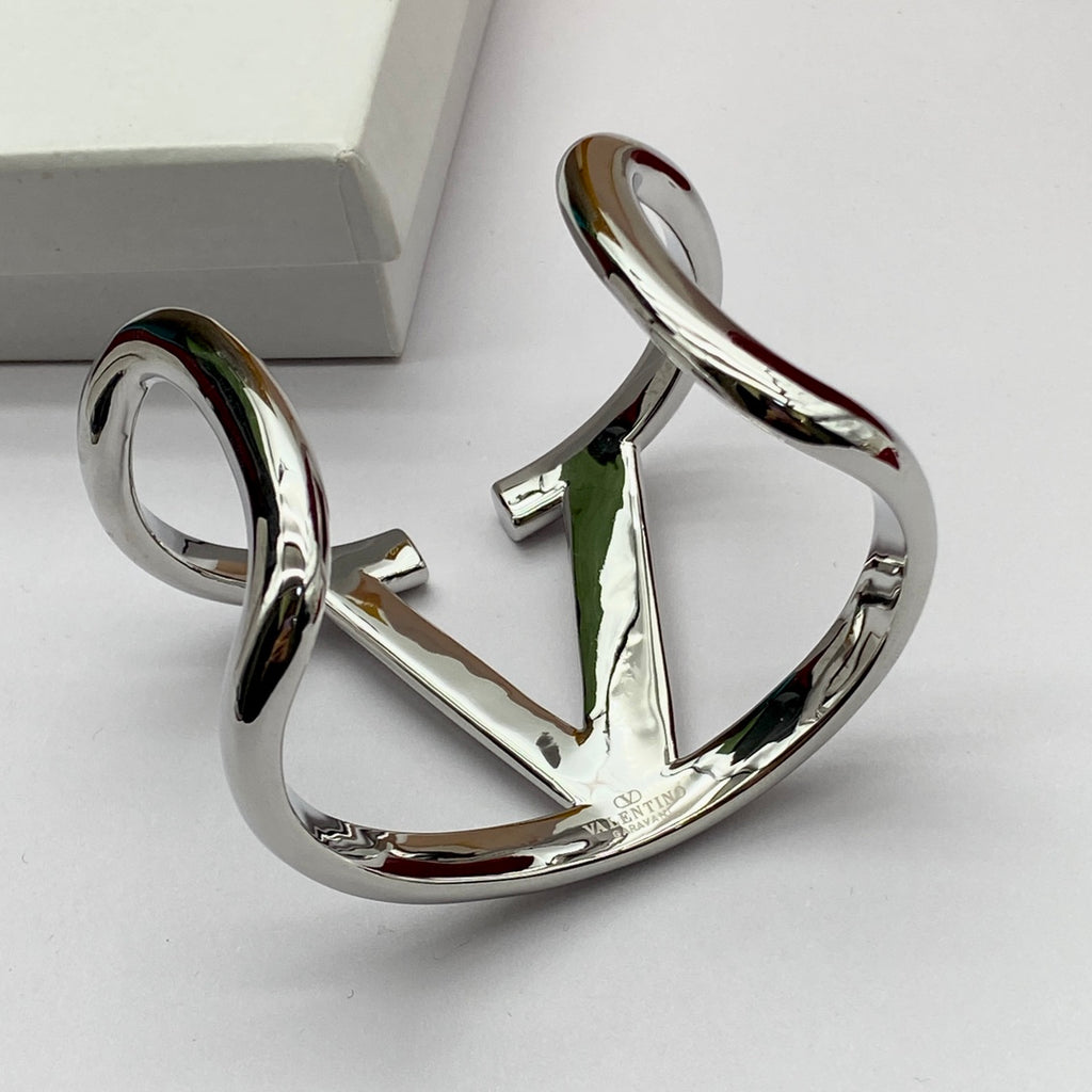 185QVL8K  Popular Bracelets