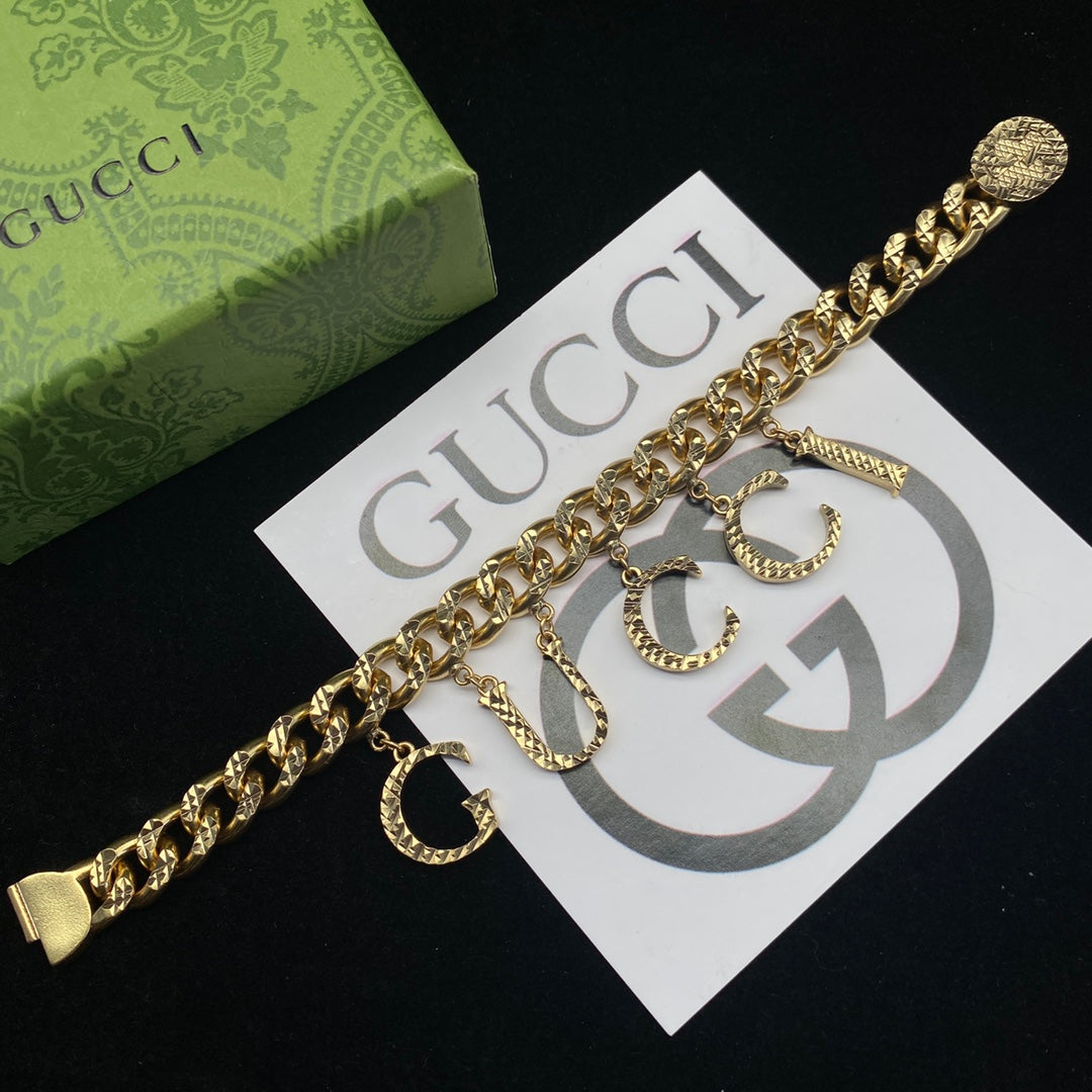 1B233X  Popular Bracelets