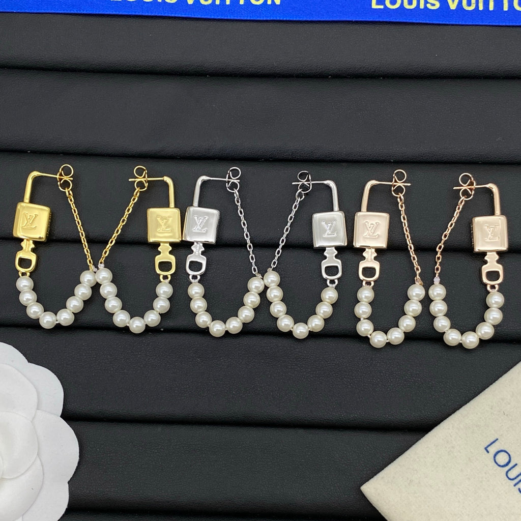 15ZE48E Popular Earrings
