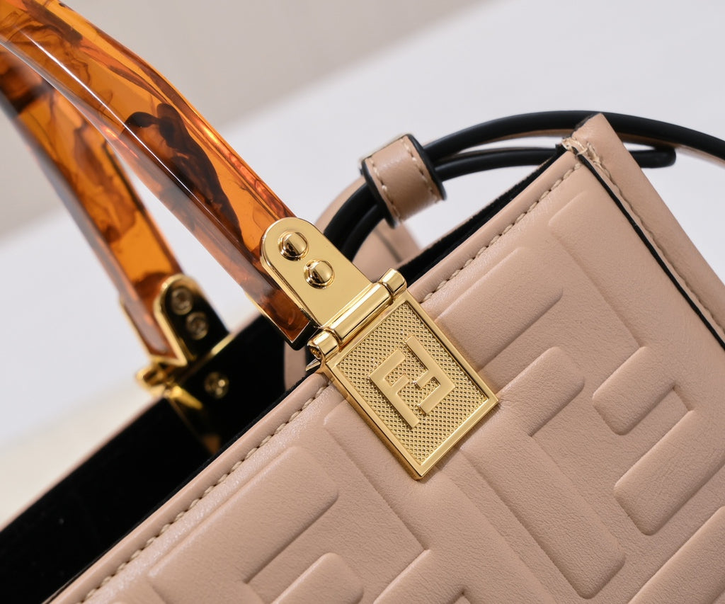 136PF101B Popular leather bag